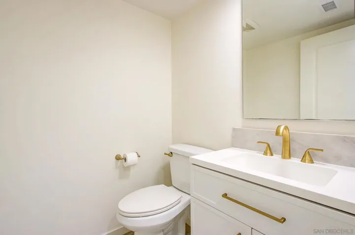 112 Excursion, Irvine, California 92618