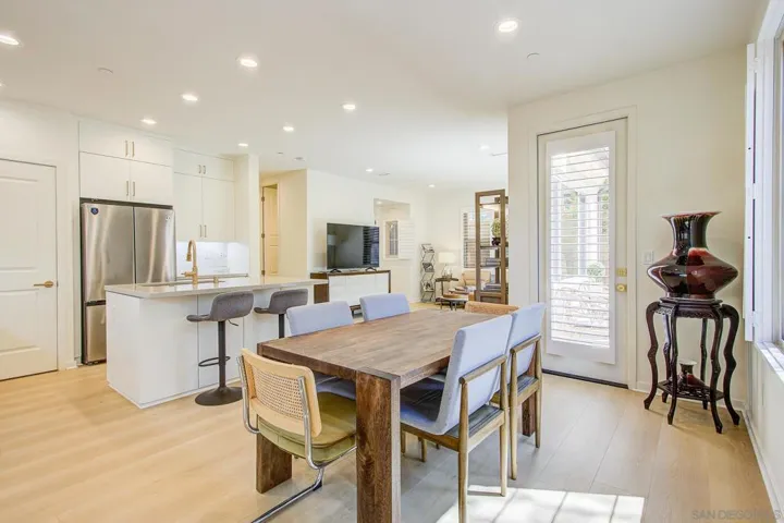 112 Excursion, Irvine, California 92618