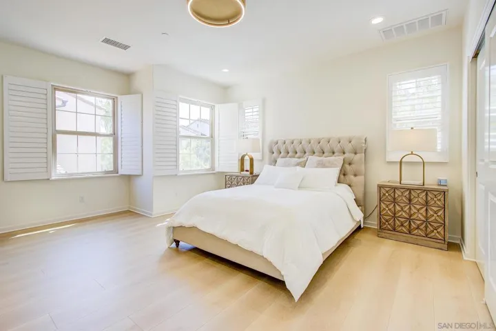 112 Excursion, Irvine, California 92618