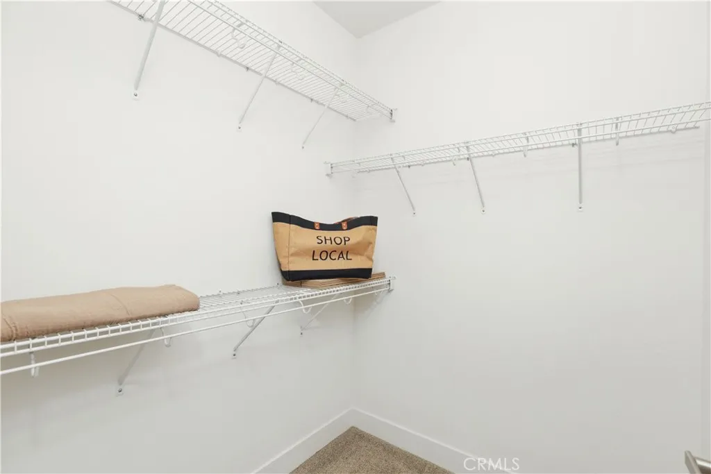 Walk-In Wardrobe