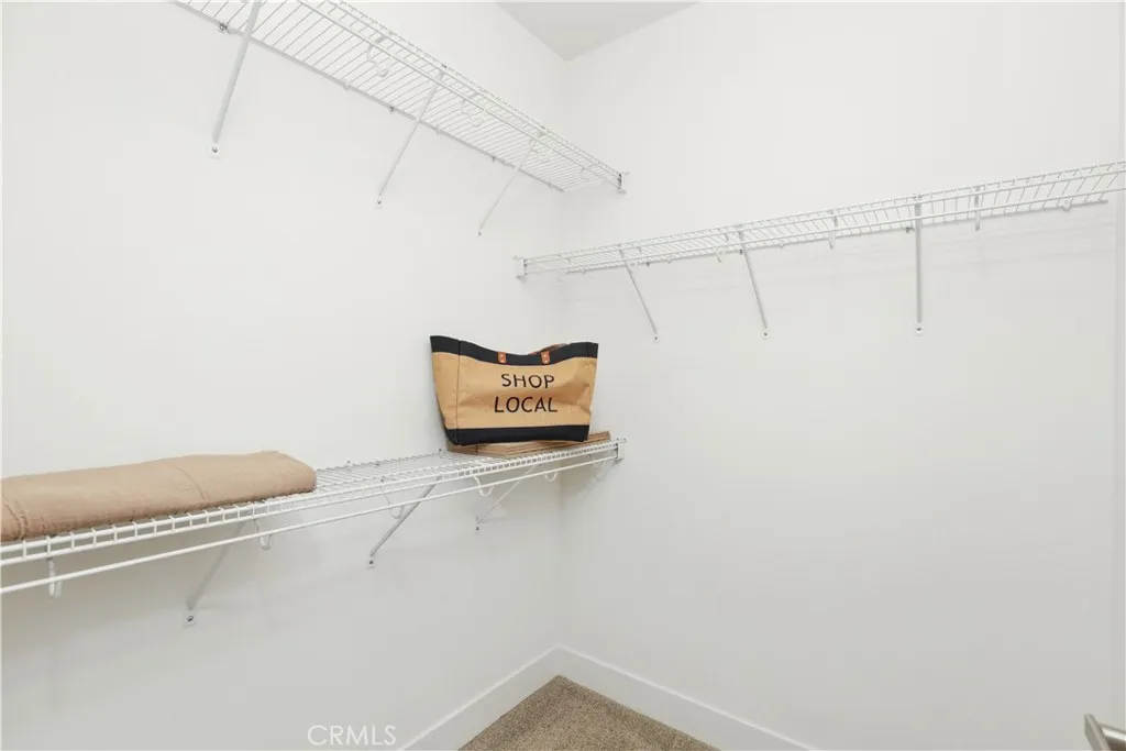Walk-In Wardrobe