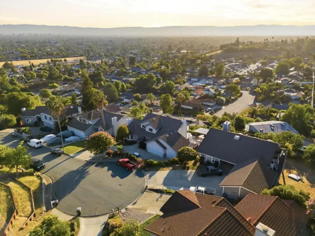 379 Photinia Lane, San Jose, California 95127