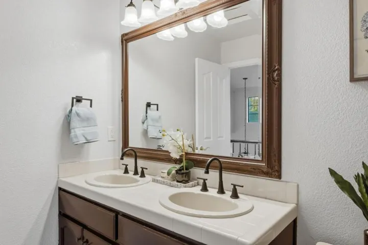 379 Photinia Lane, San Jose, California 95127
