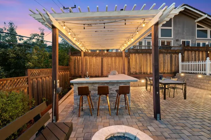379 Photinia Lane, San Jose, California 95127
