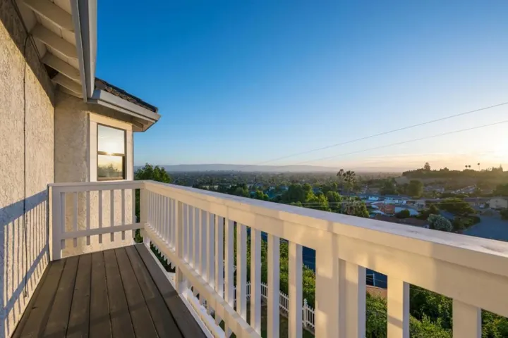 379 Photinia Lane, San Jose, California 95127