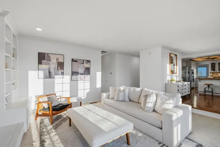 379 Photinia Lane, San Jose, California 95127