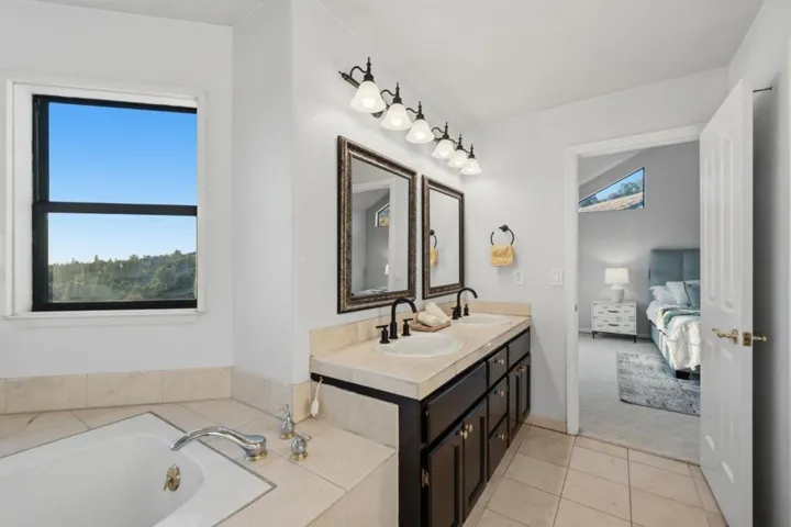 379 Photinia Lane, San Jose, California 95127