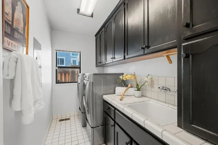 379 Photinia Lane, San Jose, California 95127