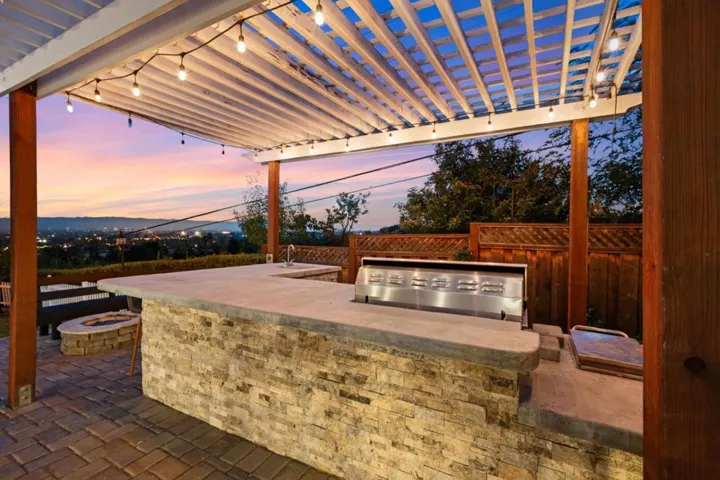 379 Photinia Lane, San Jose, California 95127