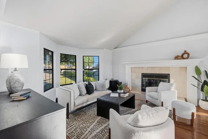379 Photinia Lane, San Jose, California 95127
