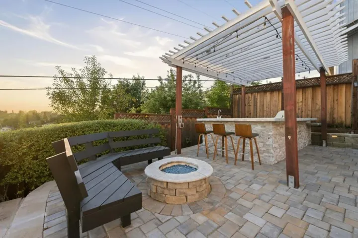 379 Photinia Lane, San Jose, California 95127