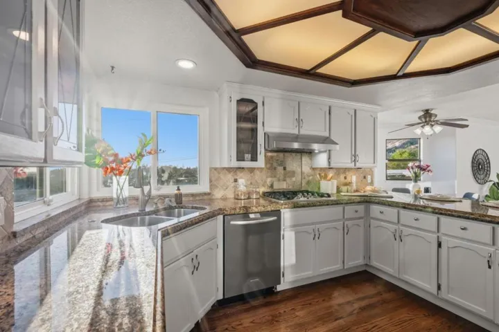 379 Photinia Lane, San Jose, California 95127