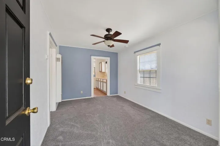 822 E Pleasant - Living Room