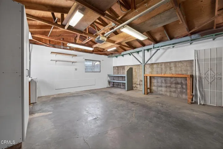 822 E Pleasant - Garage