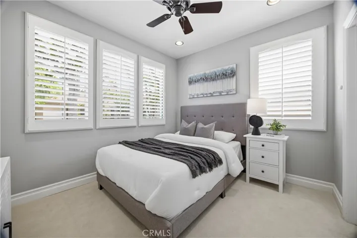 8 N Bayleaf, Irvine, California 92620