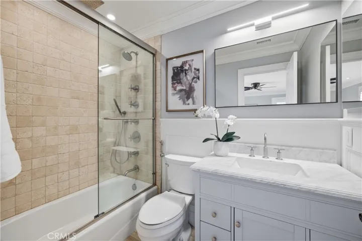 8 N Bayleaf, Irvine, California 92620