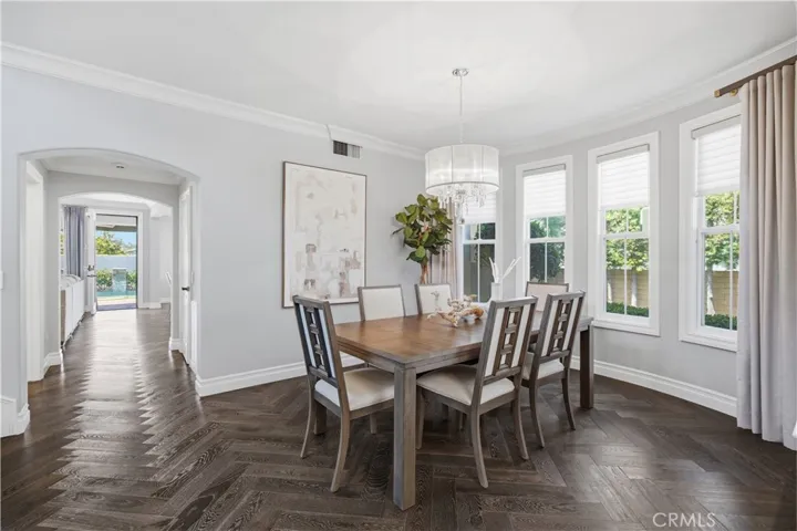 8 N Bayleaf, Irvine, California 92620