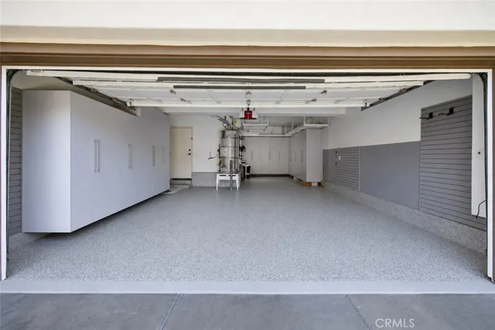 8 N Bayleaf, Irvine, California 92620