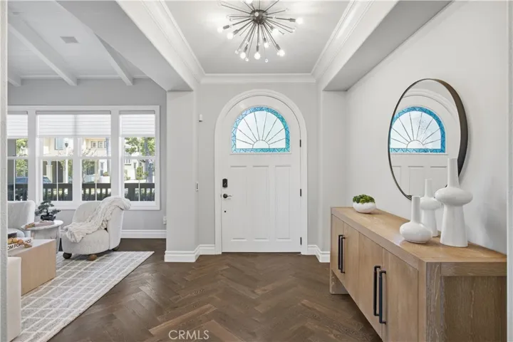 8 N Bayleaf, Irvine, California 92620