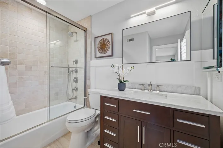 8 N Bayleaf, Irvine, California 92620