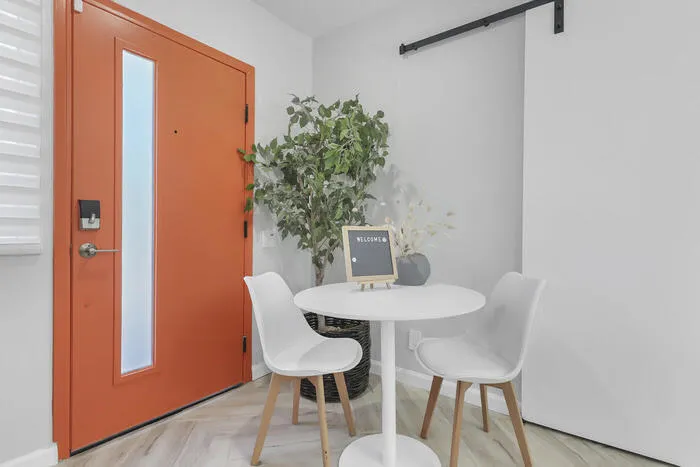 Casita table