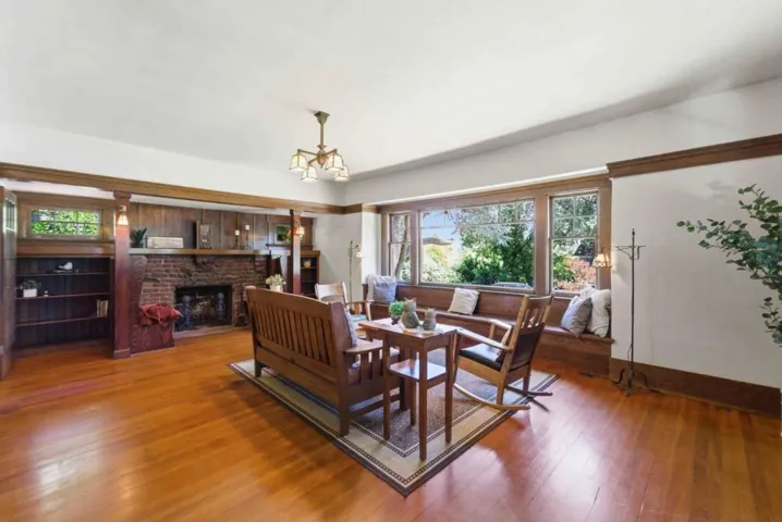211 Glen Ridge Avenue, Los Gatos, California 95030
