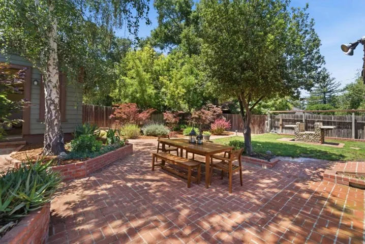 211 Glen Ridge Avenue, Los Gatos, California 95030