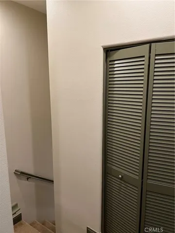 3rd floor stackable washer/dryer