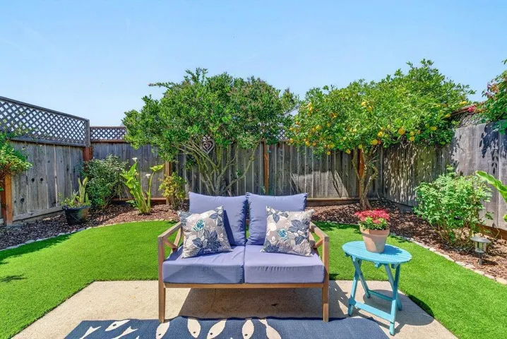 Hanover Street, Santa Cruz, California 95062