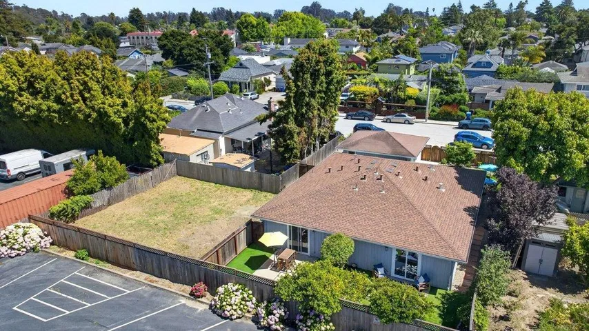 Hanover Street, Santa Cruz, California 95062