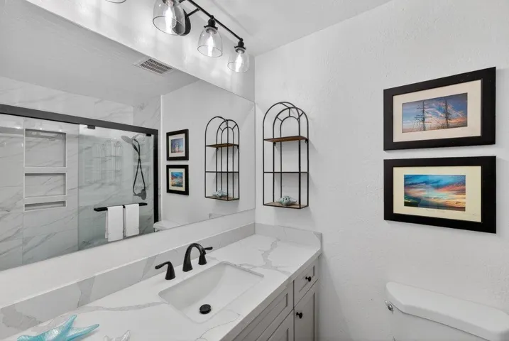 Hanover Street, Santa Cruz, California 95062