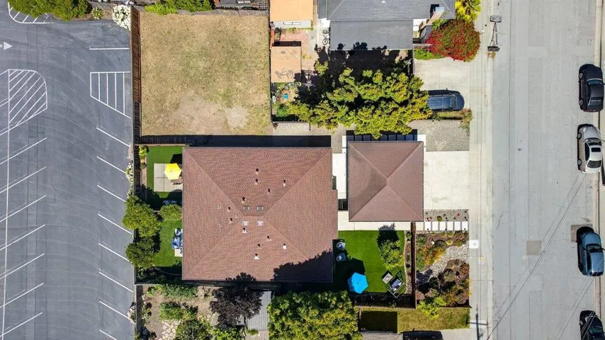Hanover Street, Santa Cruz, California 95062