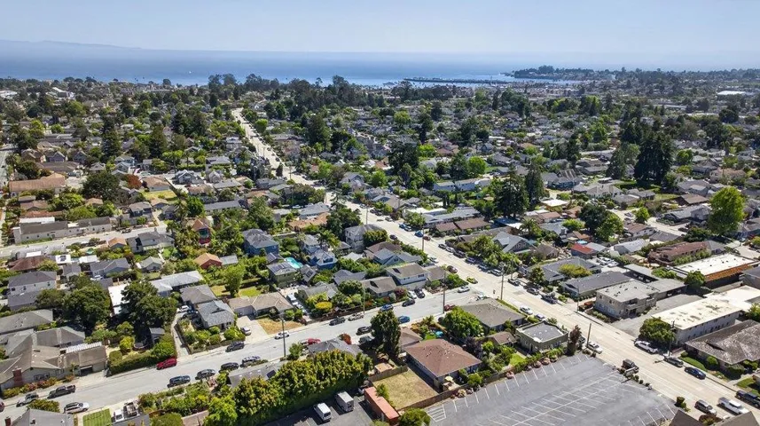 Hanover Street, Santa Cruz, California 95062