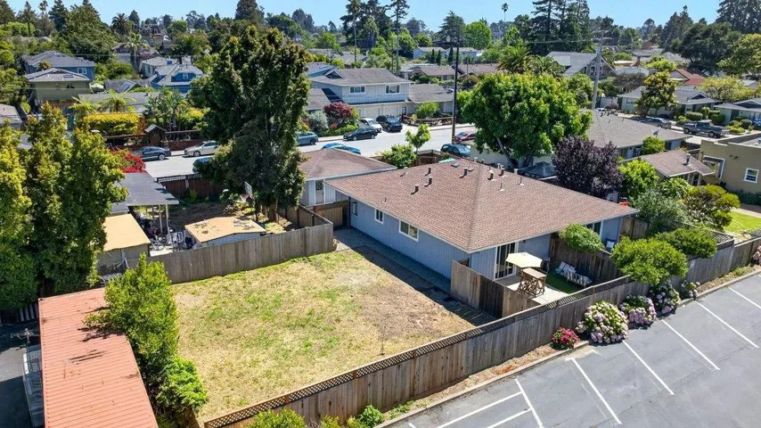Hanover Street, Santa Cruz, California 95062