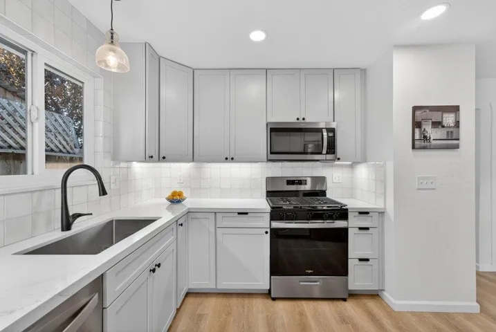 Hanover Street, Santa Cruz, California 95062