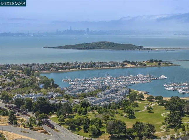 619 Commodore Dr, Richmond, California 94804