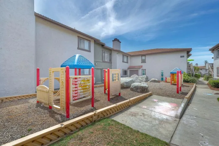9858 Shirley Gardens #3, Santee, California 92071