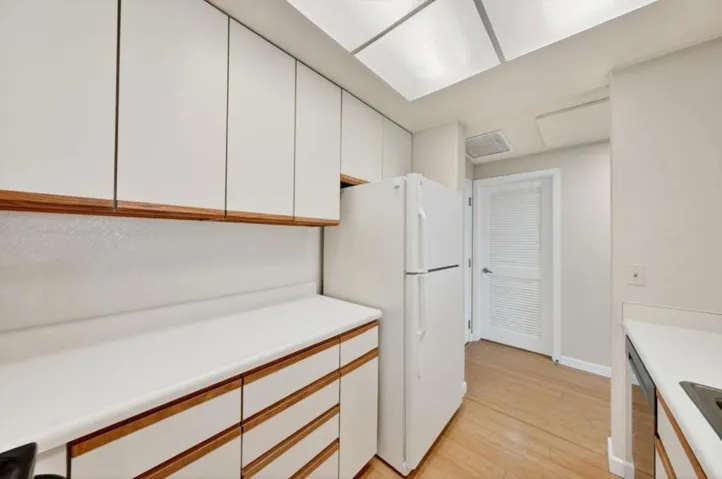 411 Park Avenue 327, San Jose, California 95110