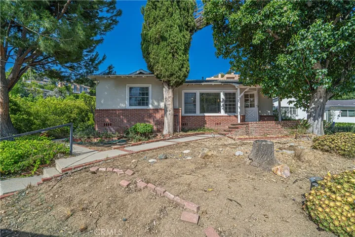 21516 Villena, Woodland Hills, California 91364