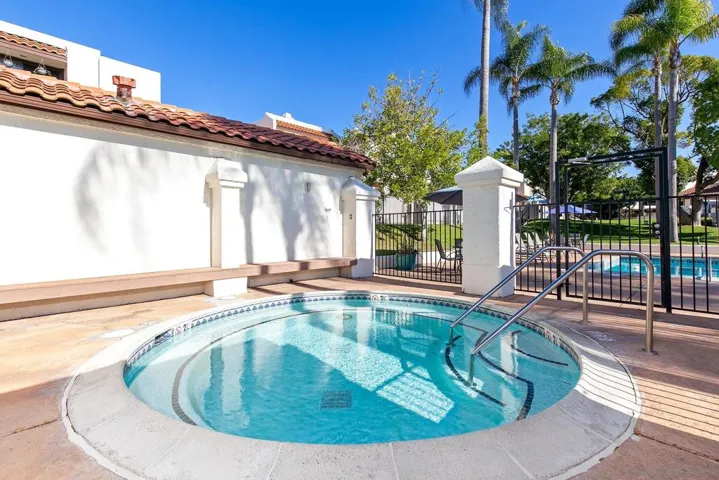 7426 Caminito Carlotta, San Diego, California 92120