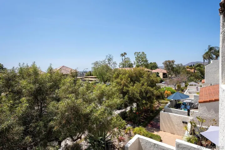 7426 Caminito Carlotta, San Diego, California 92120