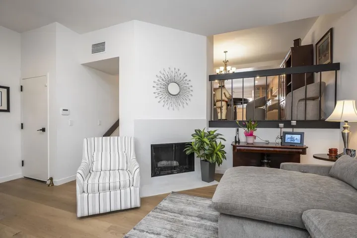 7426 Caminito Carlotta, San Diego, California 92120