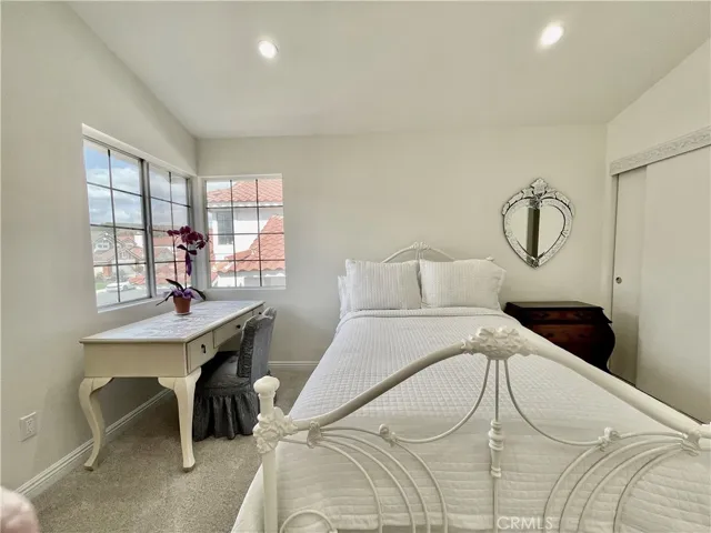 4110 Lost Springs Drive, Calabasas, California 91301