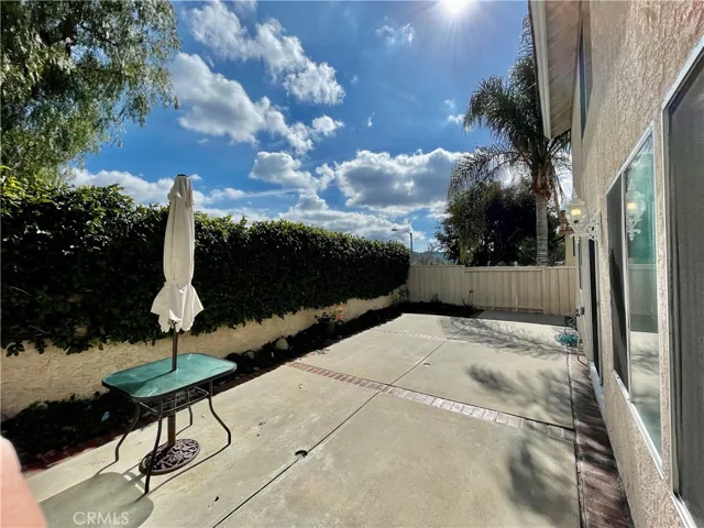 4110 Lost Springs Drive, Calabasas, California 91301