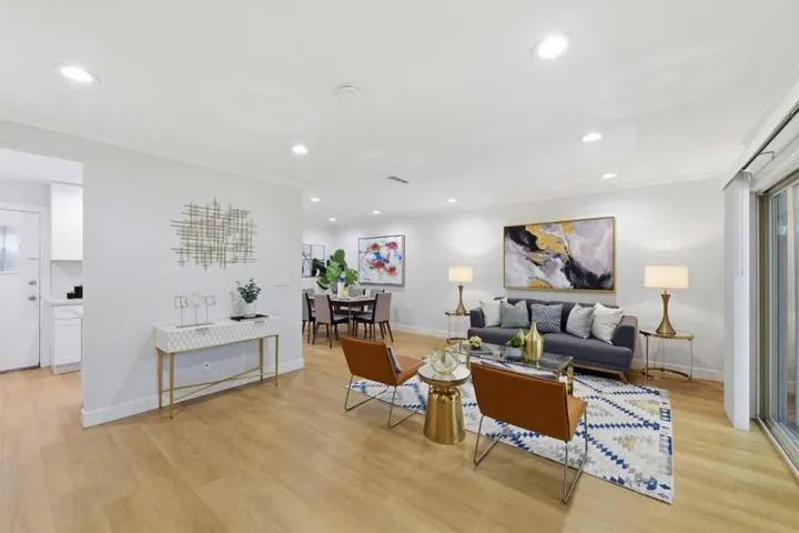209 E Red Oak Drive F, Sunnyvale, California 94086