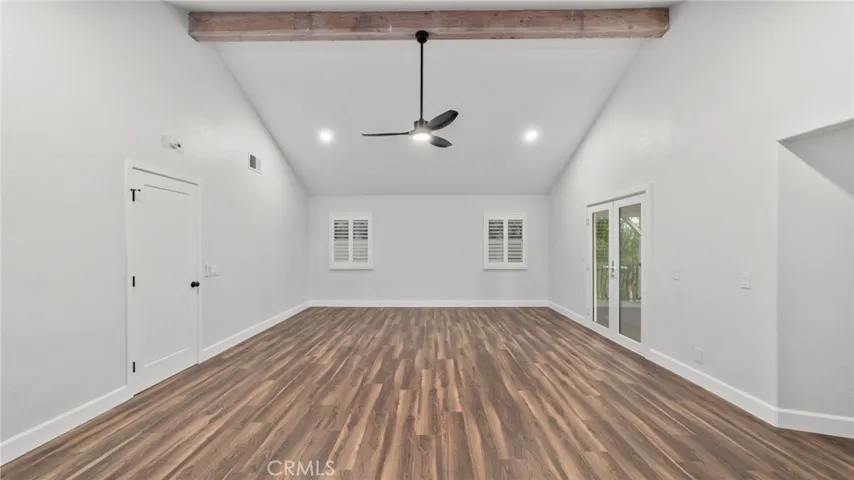 Primary Bedroom w/vaulted ceilings