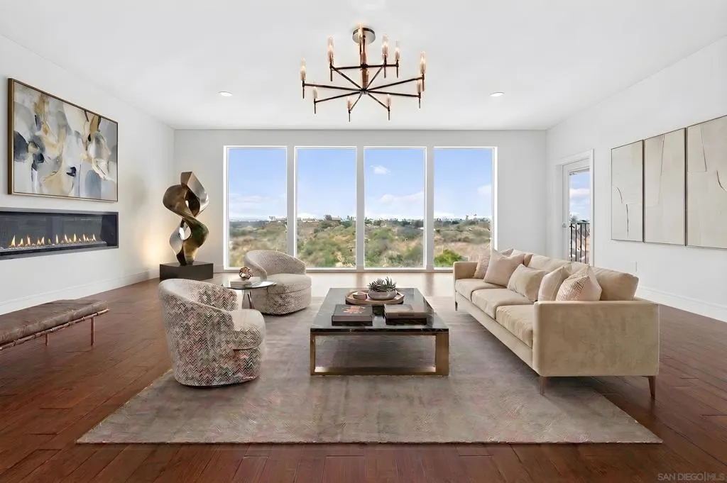 https://zimg.paragon.ice.com/ParagonImages/Property/PA/SDMLS/260014003/2/120/90/680b4481f6dc9821e10c1bf2a0f45898/3/943e13b9ae94ff131dbd8eead903a74a/260014003-8edebef5-fe3d-4cde-8b3e-1b9c48ab043f.JPG