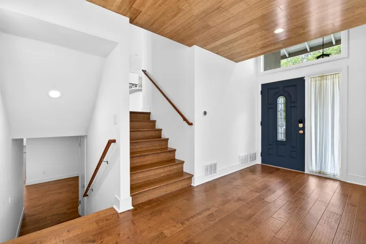 7901 Avenida Kirjah, La Jolla, California 92037