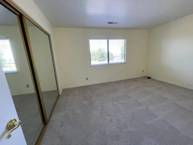60 Franks Drive, Hollister, California 95023