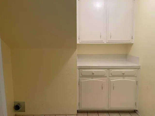 60 Franks Drive, Hollister, California 95023